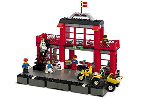 Lego Raised Platform 16 x 16 x 2 1/3 (2642/425401) – Wholesale